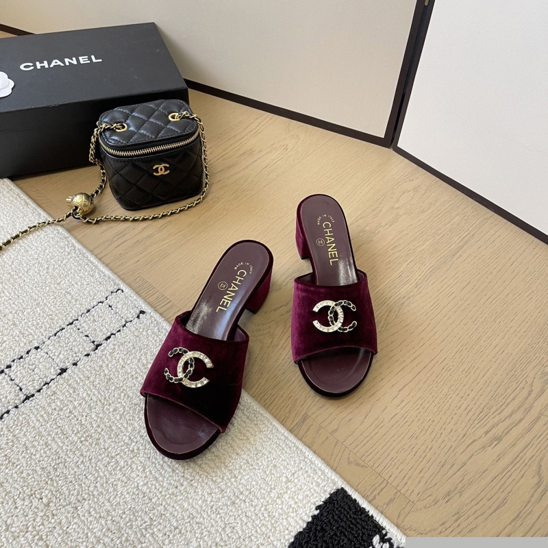 Ch*el slippers
